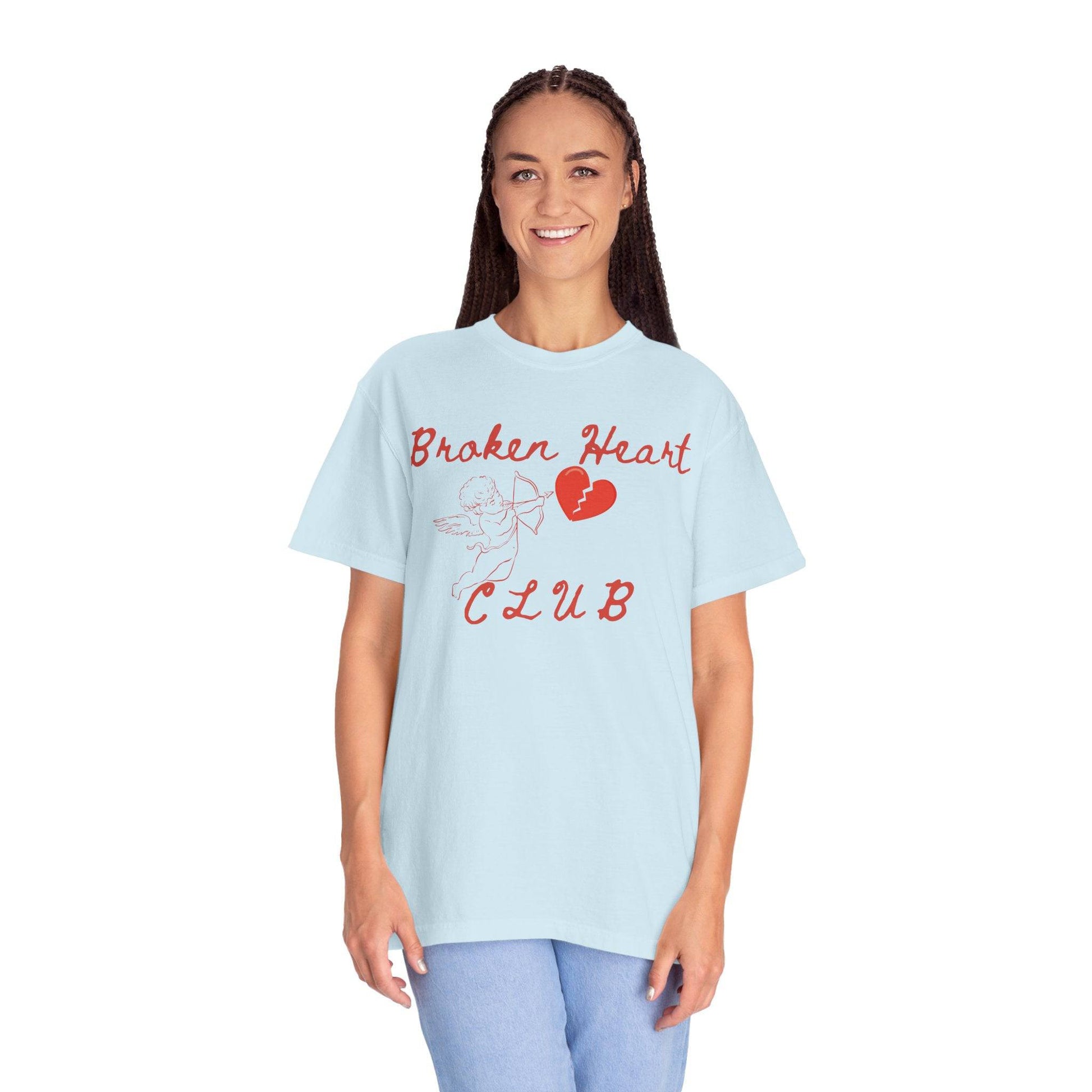 Broken Heart Club T-Shirt, Unisex Casual Tee, Cute Gift for Friends, Valentine's Day Wear, Funny Relationship Shirt - Its Fine, I Am Fine