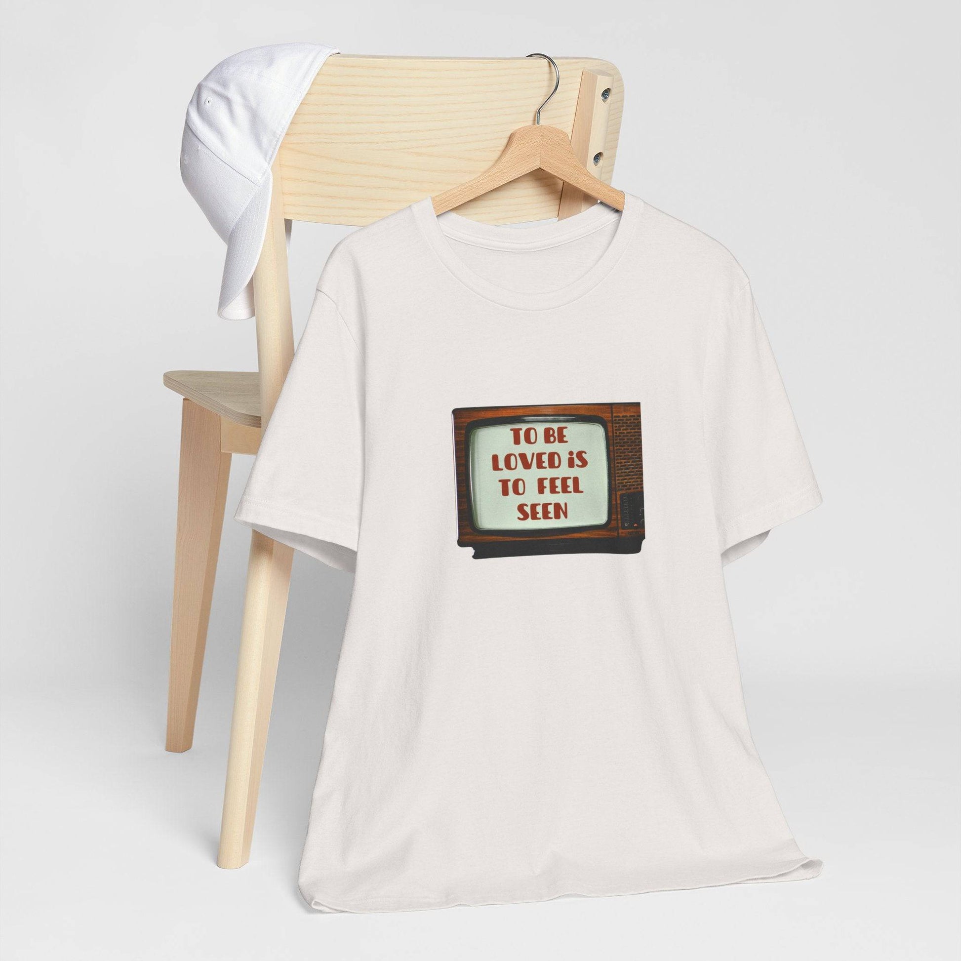 Retro Love Quote Tee, Unisex Short Sleeve Shirt, Vintage Style, Gift for Friends, Self-Love Statement T-Shirt, Casual Chic Top - Its Fine, I Am Fine